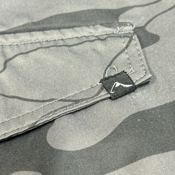 Denali Shorts Gray Camo Cargo Pockets Lightweight Men's Size 34 *Clean* - Picture 9 of 9